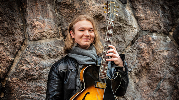 Elis Krzywacki